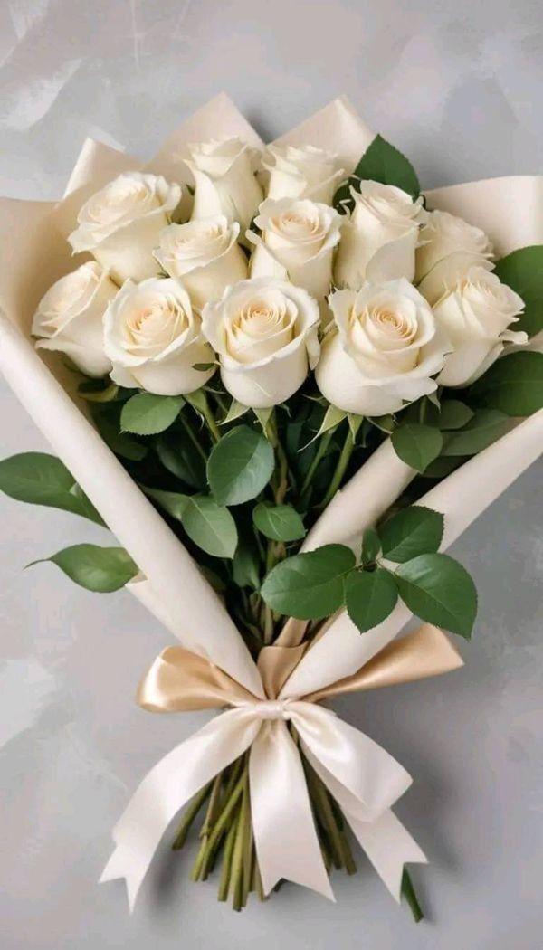 Corporate meeting room with carefully timed floral arrangements that maintain elegance throughout business hours